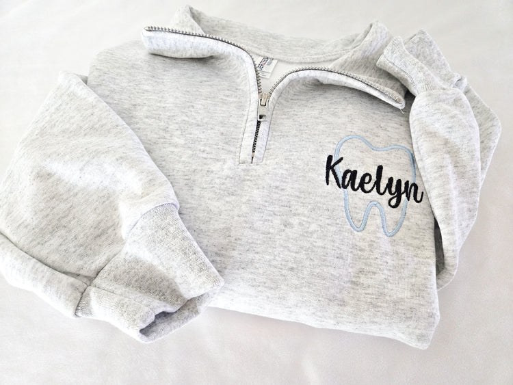 Tooth Outline Embroidered Name Quarter Zip Sweatshirt